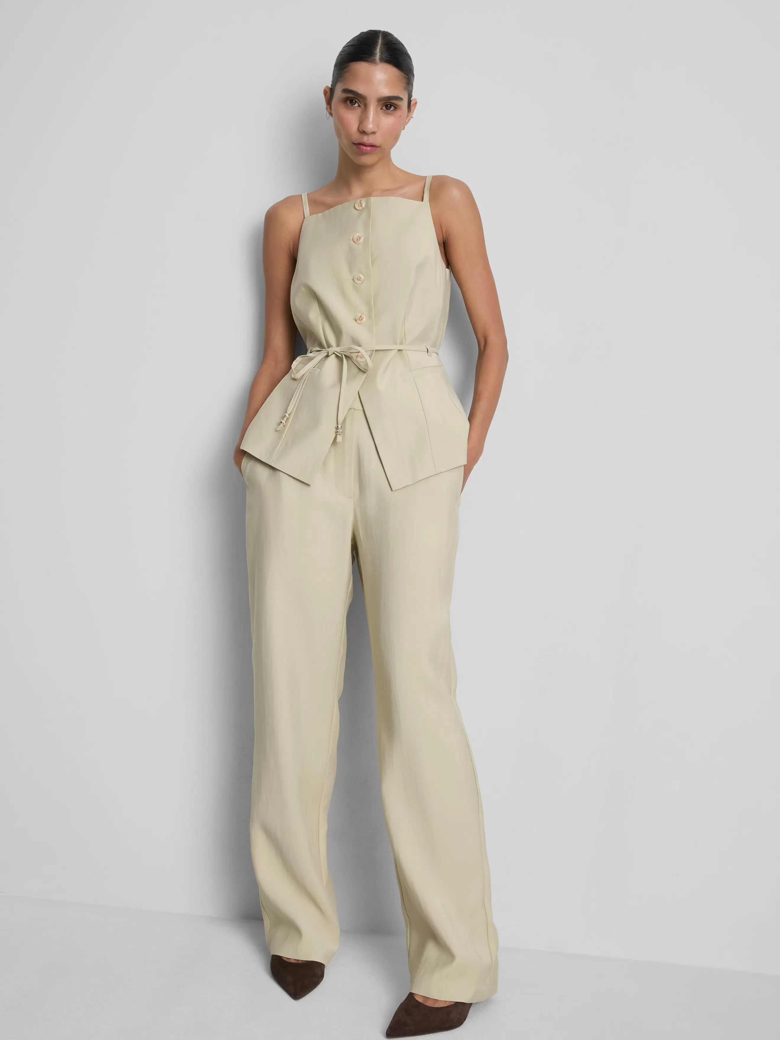 Broek met halfhoge taille en wijde pijpen