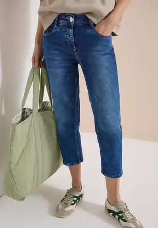 3/4 Slim Leg jeans in casual fit
