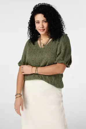 Kanten top met pofmouwen