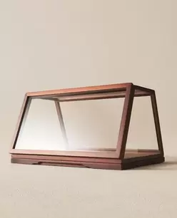 HOUTEN DISPLAYSTANDAARD