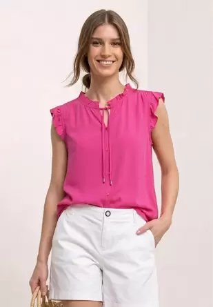 Blousetop met gespleten hals en ruches