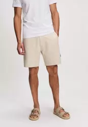 Barren Short