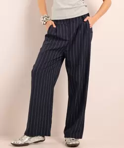 Wide fit pantalon met strepen