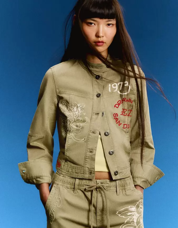 Geborduurd jack ED HARDY X BERSHKA