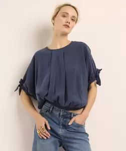Blouse met strikdetails