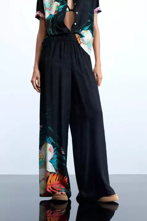 Vloeiende tropische broek