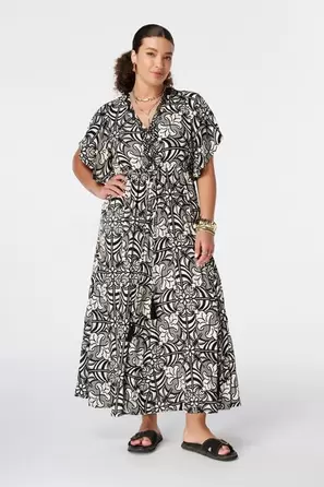 Maxi jurk met vlindermouwen