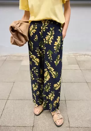 Mid Waist culotte met bloemenprint