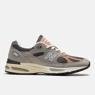 Made in UK 991v2