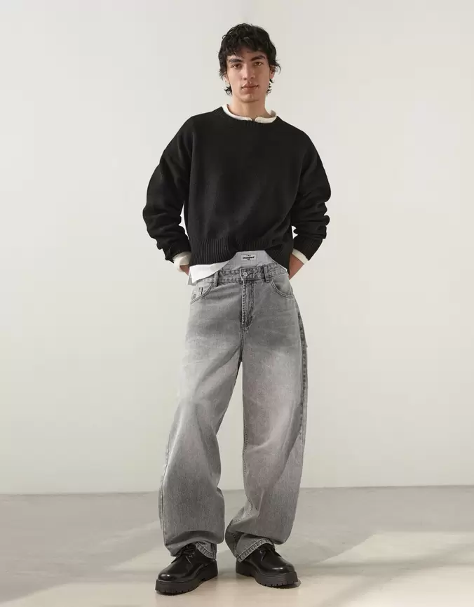 Super baggy jeans met borduursel