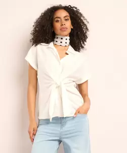 Blouse met knoopdetail