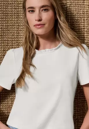 Shirt met ronde hals en ruches