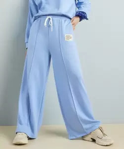 Wide fit broek label naad