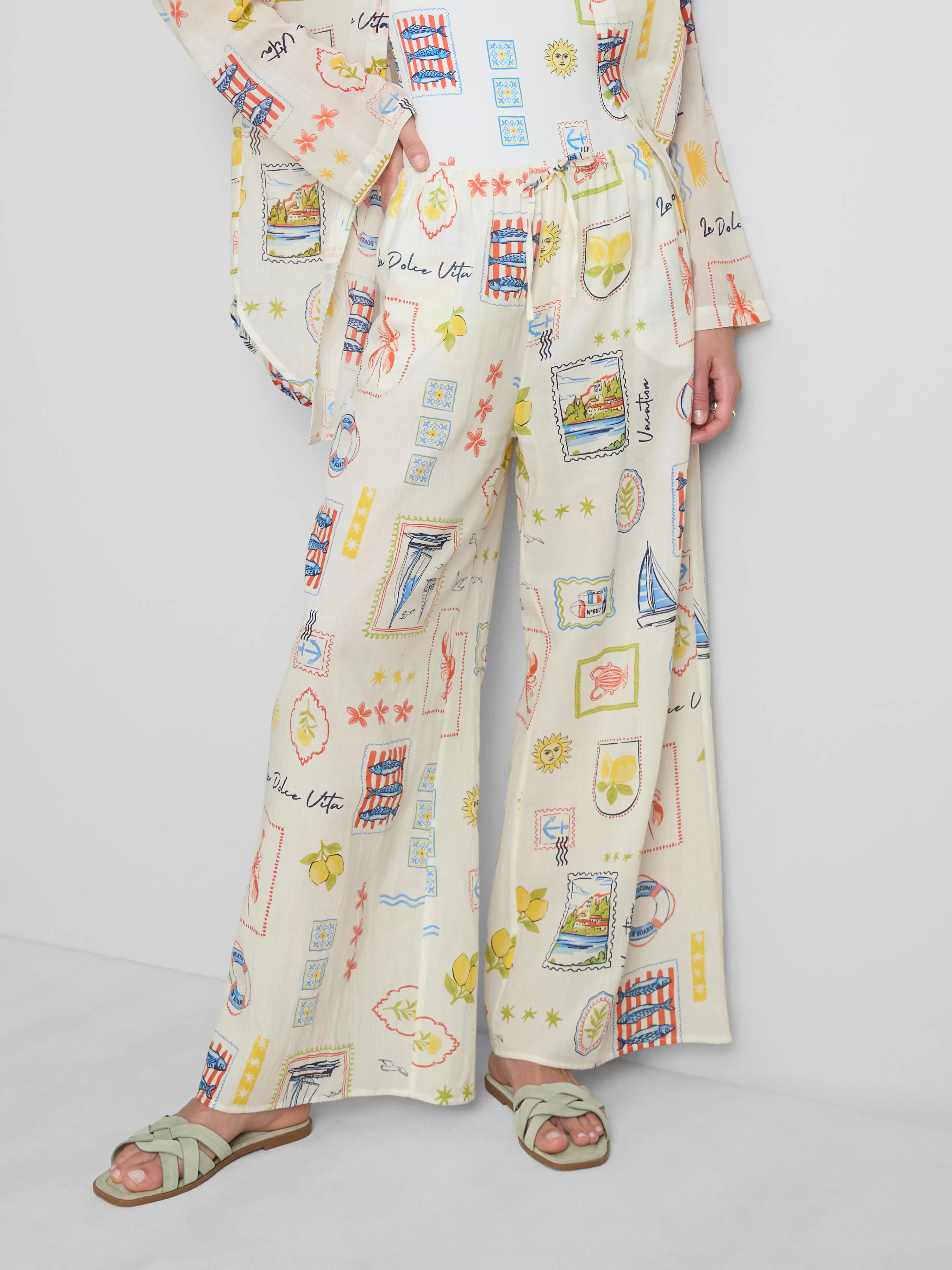 Strandbroek met wijde pijpen en print