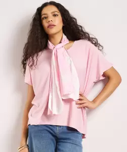 T-shirt met sjaal