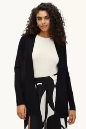 Lang gebreid vest