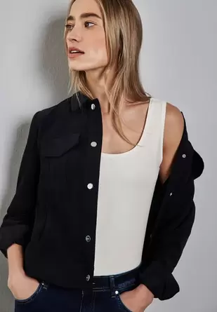 Basic top in effen kleur