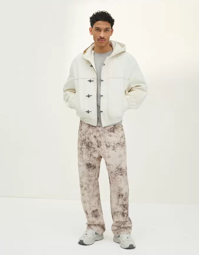 Baggy jeans met textuurprint