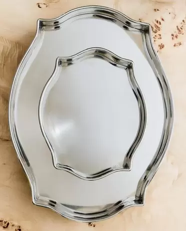 ZILVERKLEURIG STALEN DIENBLAD