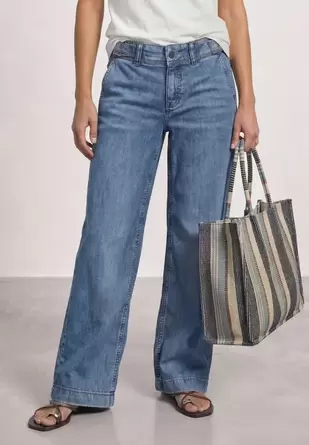 Jeans met Mid Waist en Wide Leg pijpen in een Loose Fit pasvorm