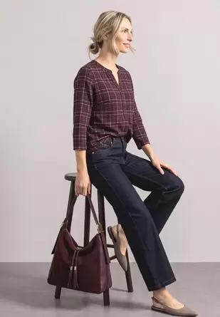 Shirt met 3/4-mouwen, split in de hals en print