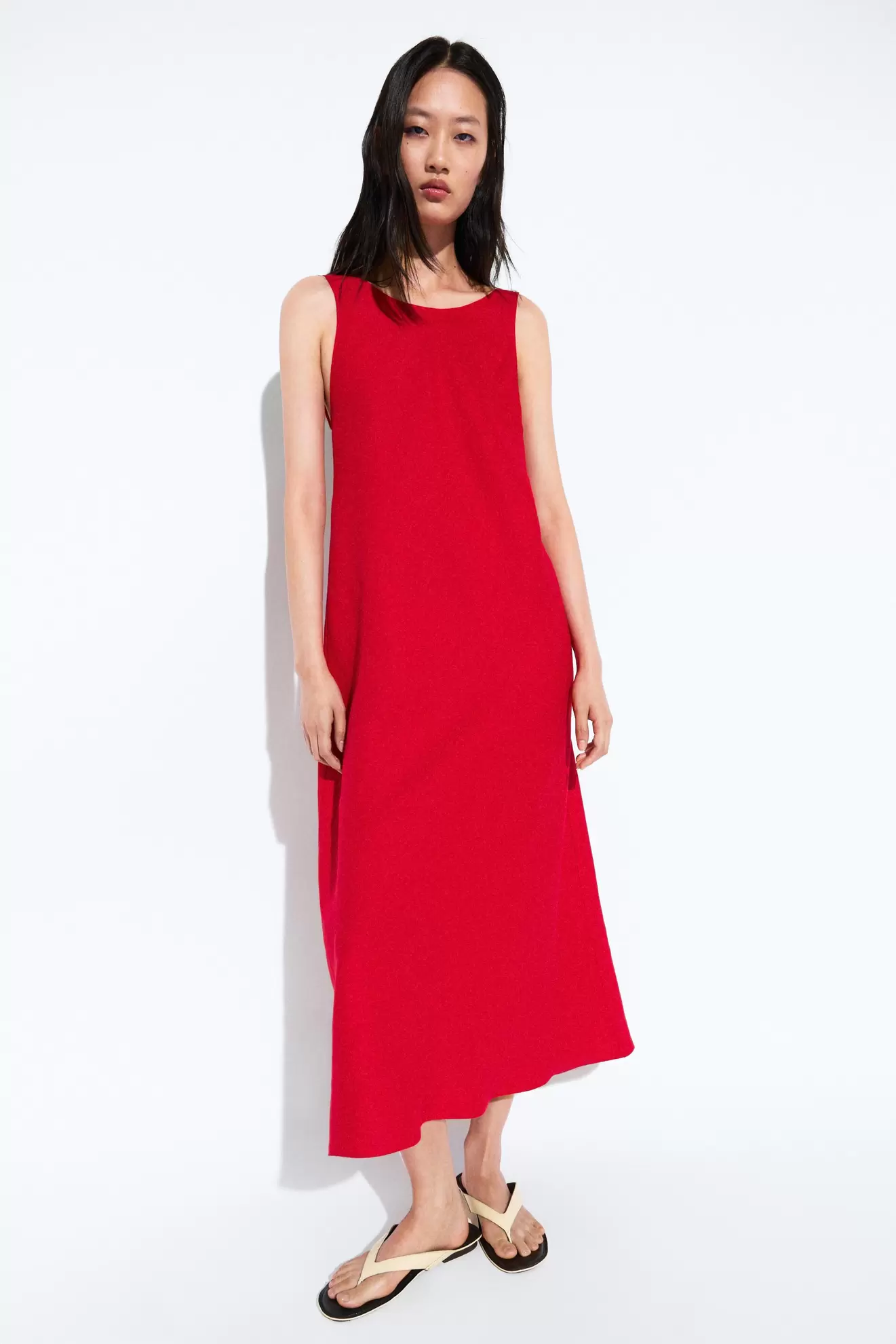 Vestido midi tirantes escote espalda lino