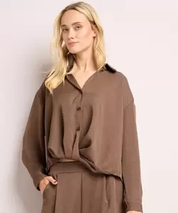 Blouse met asymmetrische zoom