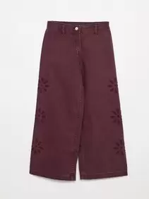 Wijde broek met geborduurde bloemen