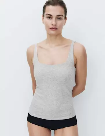 Bh-hemdje met wijde, ronde hals en Secret Support™