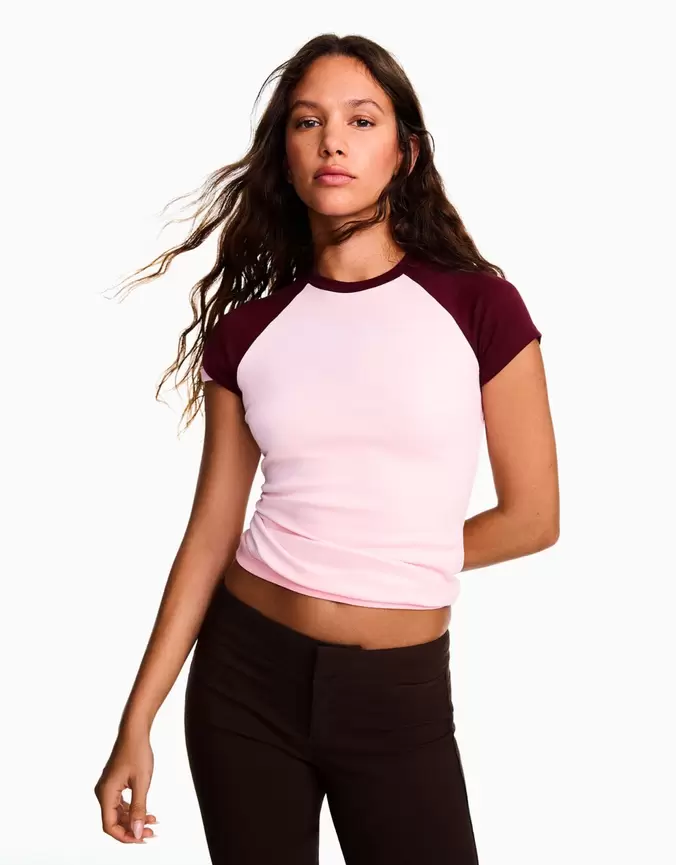 Fitted raglan T-shirt