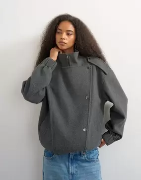 TSEVELINA Otw Bomber