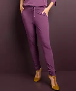 Slim fit broek travelstof