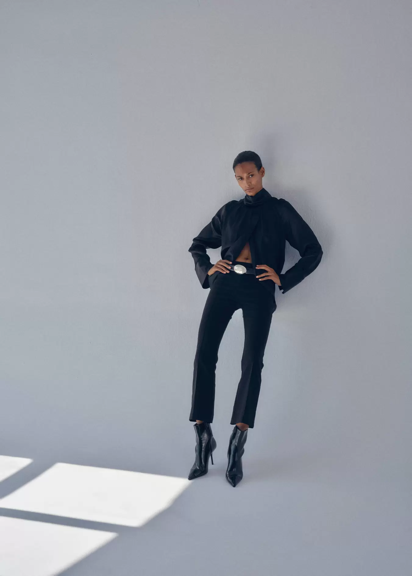 High-waist crop trousers