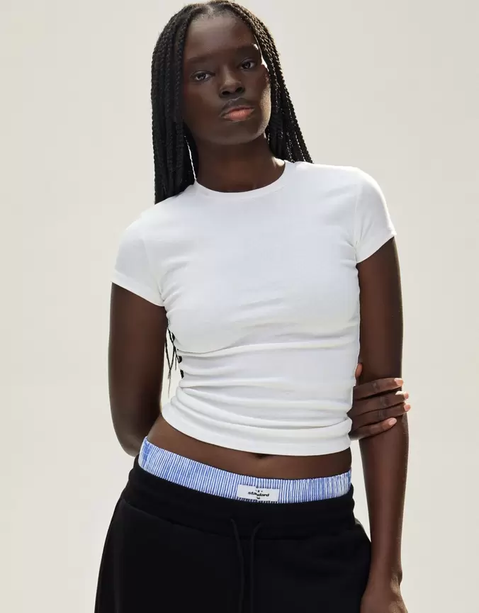 T-shirt met korte mouw en ronde hals