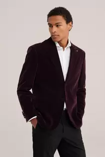 Slim fit velvet blazer