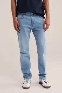 Slim fit jeans