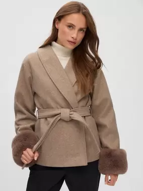 VMANNEBEA Jacket
