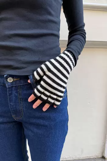 Product Name:Fingerless Wool Striped Gloves