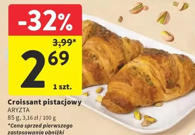 Croissant pistacjowy