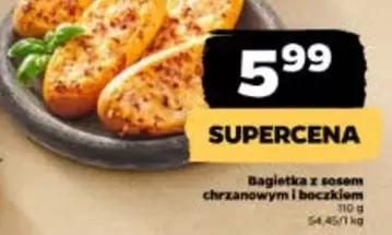 Bagietka z sosem chrzanowym i boczkiem