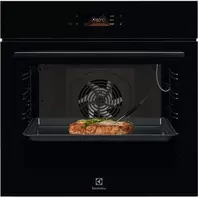 Piekarnik ELECTROLUX LOD8C39Z SurroundCook Elektryczny parowy Czarny A+