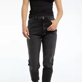Mom fit jeans