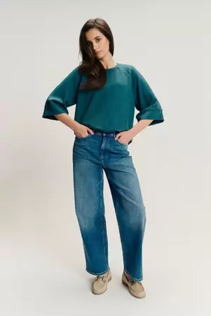 Turkusowa bluza z rękawem 3/4