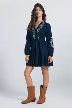 Short embroidered shirt dress
