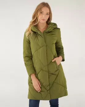 Dłuższa kurtka z kapturem