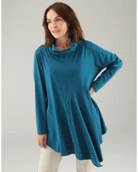 Asymetryczna dłuższa bluzka