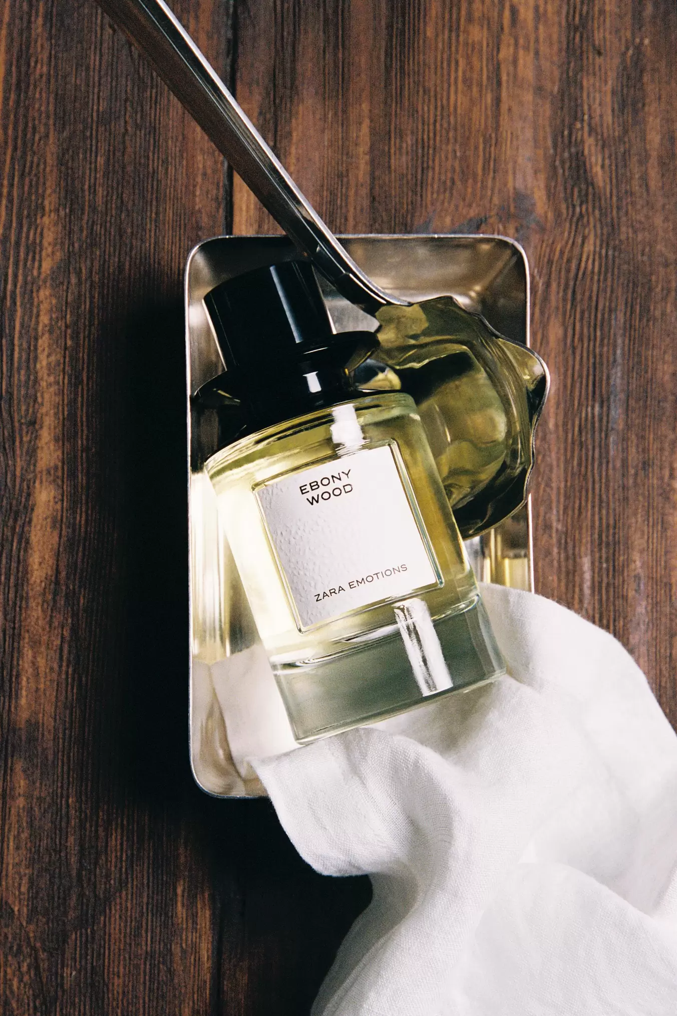 EBONY WOOD LIMITED EDITION EDP 100ML (3.4 FL.OZ).