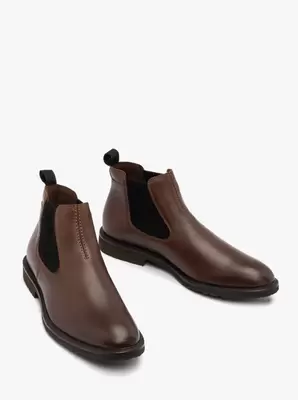 Brązowe ocieplane sztyblety