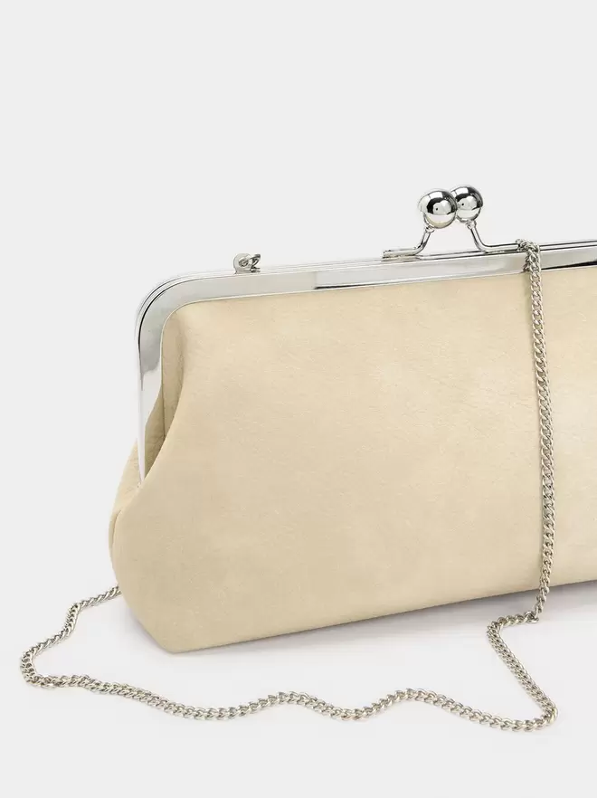 Party bag with kiss-lock closure