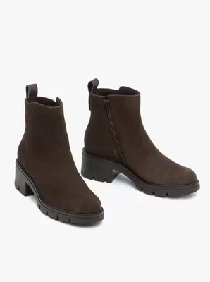 Ciemnobrązowe botki skórzane ocieplane